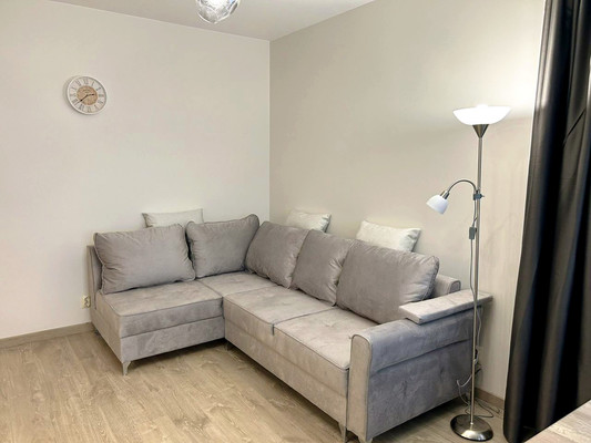 Продам двухкомнатную (2-комн.) квартиру, Тургенева ул, 9, Зеленоградск г