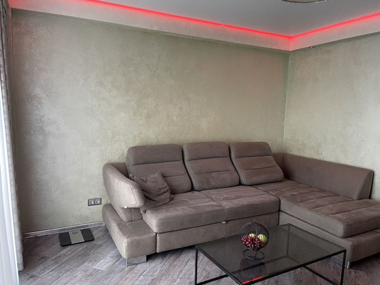 Продам двухкомнатную (2-комн.) квартиру, Артиллерийская ул, 74, Калининград г