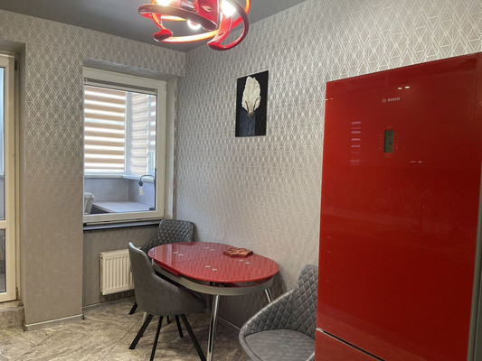 Продам двухкомнатную (2-комн.) квартиру, Артиллерийская ул, 74, Калининград г