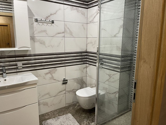 Продам двухкомнатную (2-комн.) квартиру, Артиллерийская ул, 74, Калининград г