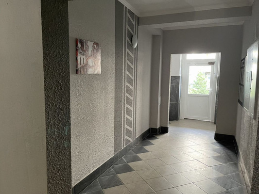 Продам двухкомнатную (2-комн.) квартиру, Артиллерийская ул, 74, Калининград г