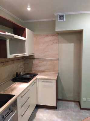 Продам двухкомнатную (2-комн.) квартиру, Крылатские Холмы ул, 41к1, Москва г