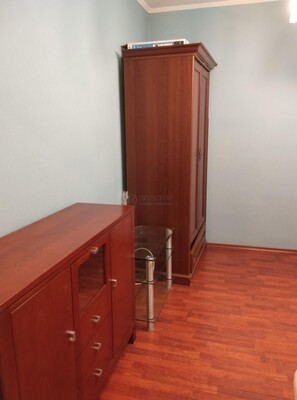 Продам двухкомнатную (2-комн.) квартиру, Крылатские Холмы ул, 41к1, Москва г