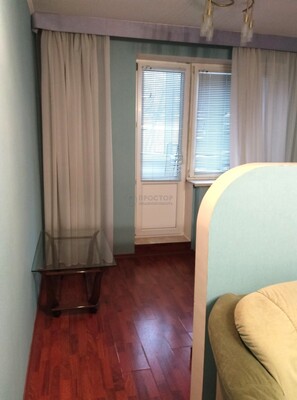 Продам двухкомнатную (2-комн.) квартиру, Крылатские Холмы ул, 41к1, Москва г