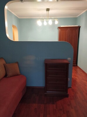 Продам двухкомнатную (2-комн.) квартиру, Крылатские Холмы ул, 41к1, Москва г