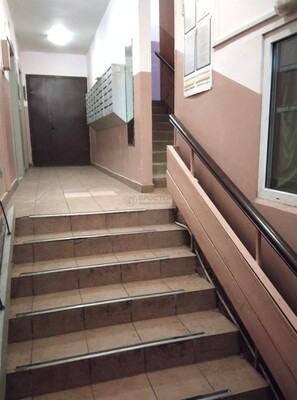 Продам двухкомнатную (2-комн.) квартиру, Крылатские Холмы ул, 41к1, Москва г