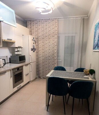 Продам двухкомнатную (2-комн.) квартиру, Кирова ул, 12к2, Люберцы г