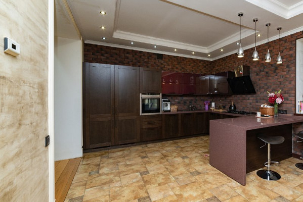 Продам коттедж, СНТ Ветеран-7 тер, 43, Юрьевка д, 0 км от города