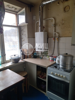 Продам двухкомнатную (2-комн.) квартиру, ПГЭК Медик-2 гск, 9, Мечниково п