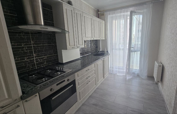 Продам двухкомнатную (2-комн.) квартиру, Пражский б-р, 14, Гурьевск г