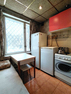 Продам однокомнатную (1-комн.) квартиру, Открытое ш, 24к42, Москва г