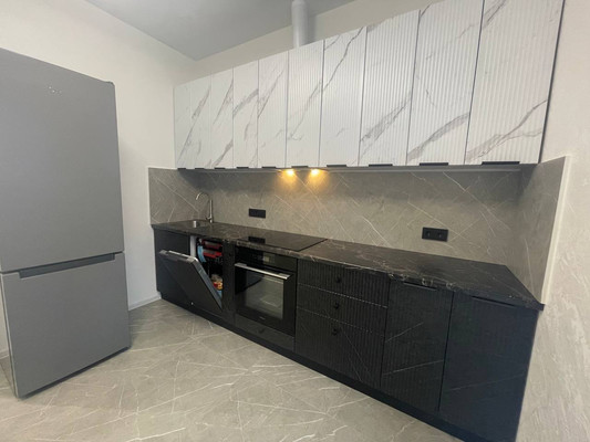 Продам двухкомнатную (2-комн.) квартиру, Александра Суворова пр-кт, 15к9, Симферополь г