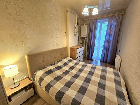 Продам однокомнатную (1-комн.) квартиру, Донская ул, 49, Симферополь г