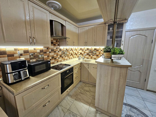 Продам однокомнатную (1-комн.) квартиру, Донская ул, 49, Симферополь г