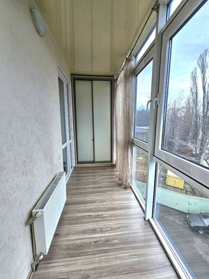 Продам однокомнатную (1-комн.) квартиру, Донская ул, 49, Симферополь г