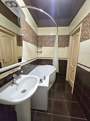 Продам однокомнатную (1-комн.) квартиру, Донская ул, 49, Симферополь г