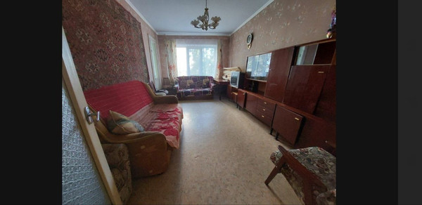 Продам трехкомнатную (3-комн.) квартиру, Куйбышева ул, 13, Симферополь г