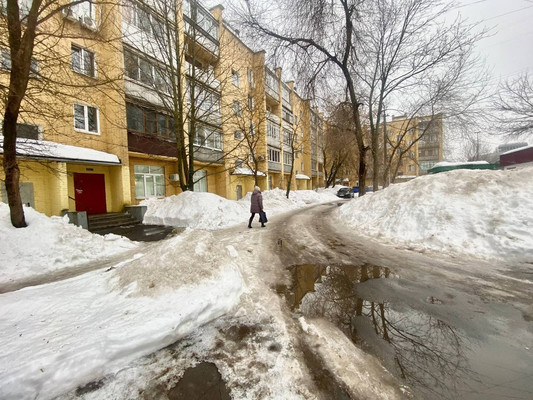 Продам двухкомнатную (2-комн.) квартиру, Железнодорожный проезд, 5, Раменское г