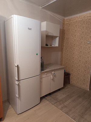 Продам 2-комн. в 20-комн. квартире, Кондратьевский пр-кт, 54, Санкт-Петербург г