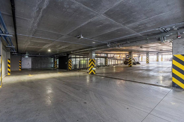 Продам машиноместо 13,3 м2, Тан ул, Казань г