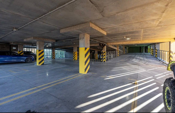 Продам машиноместо 13,3 м2, Тан ул, Казань г