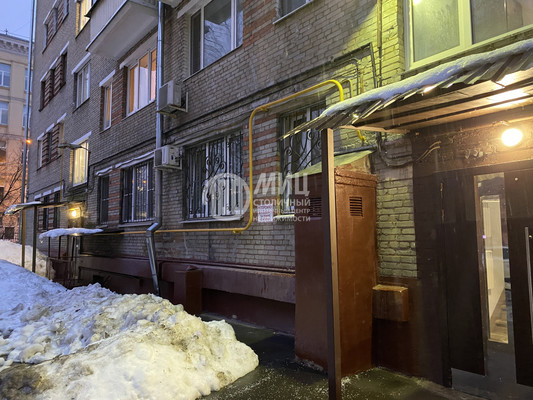 Продам трехкомнатную (3-комн.) квартиру, Скаковая ул, 18А, Москва г