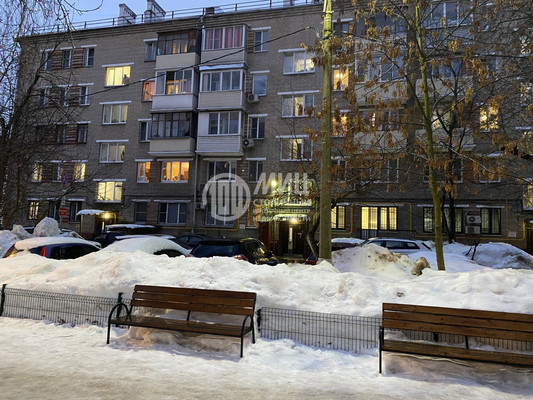 Продам трехкомнатную (3-комн.) квартиру, Скаковая ул, 18А, Москва г