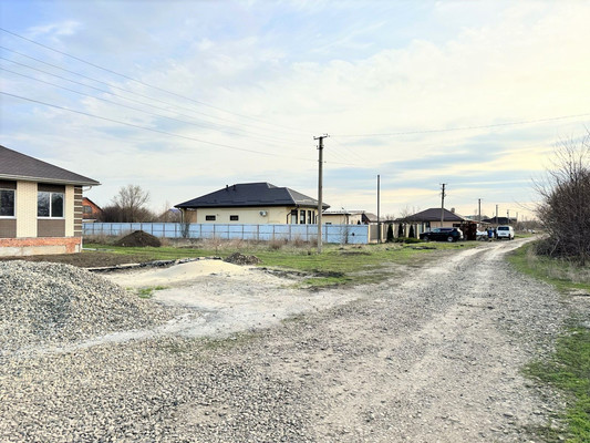 Продам участок 10 соток, ИЖС, Казачья ул, 65, Тихорецк г, 0 км от города