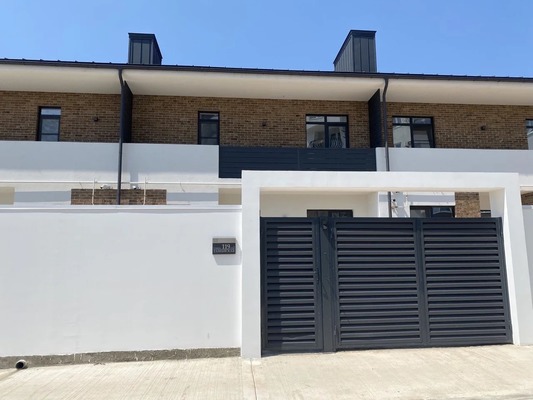 Продам таунхаус, Таманская ул, Анапа г, 0 км от города