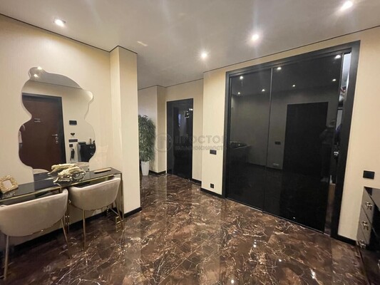 Продам однокомнатную (1-комн.) квартиру, Октябрьский пр-кт, 20к2, Люберцы г