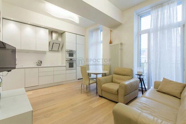 Продам двухкомнатную (2-комн.) квартиру, Берзарина ул, 12, Москва г