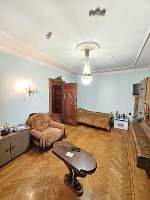 Продам однокомнатную (1-комн.) квартиру, Кунцевская ул, 4к1, Москва г