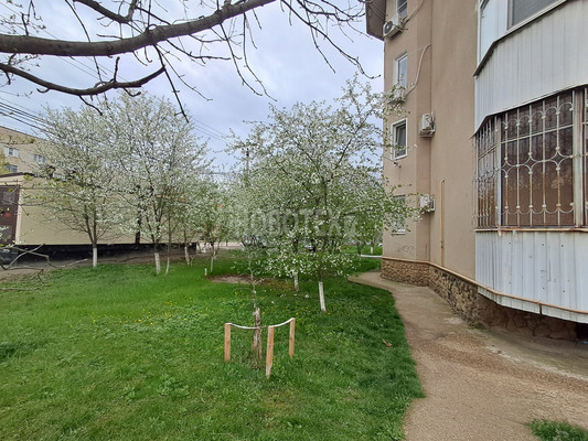 Продам двухкомнатную (2-комн.) квартиру, Ленина ул, 232г, Горячий Ключ г