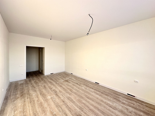 Продам двухкомнатную (2-комн.) , Елены Сагандуковой ул, 10к2, Ханты-Мансийск г