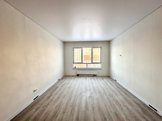 Продам двухкомнатную (2-комн.) , Елены Сагандуковой ул, 10к2, Ханты-Мансийск г