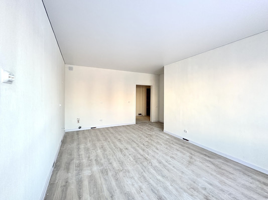 Продам двухкомнатную (2-комн.) , Елены Сагандуковой ул, 10к2, Ханты-Мансийск г