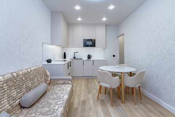 Продам однокомнатную (1-комн.) квартиру, Маршала Блюхера пр-кт, 3к2, Санкт-Петербург г