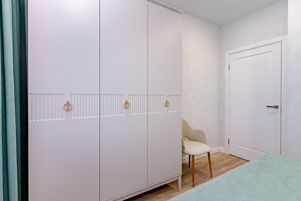 Продам однокомнатную (1-комн.) квартиру, Маршала Блюхера пр-кт, 3к2, Санкт-Петербург г