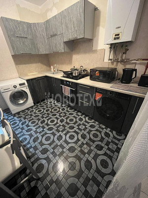 Продам двухкомнатную (2-комн.) квартиру, Кириченко ул, 11, Горячий Ключ г