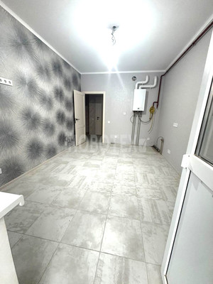 Продам трехкомнатную (3-комн.) квартиру, Владимирская ул, 20, Горячий Ключ г