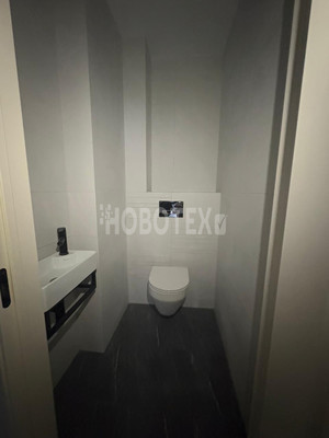 Продам трехкомнатную (3-комн.) квартиру, Владимирская ул, 20, Горячий Ключ г