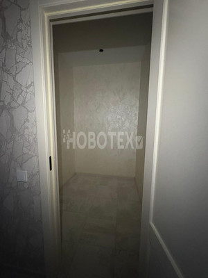 Продам трехкомнатную (3-комн.) квартиру, Владимирская ул, 20, Горячий Ключ г