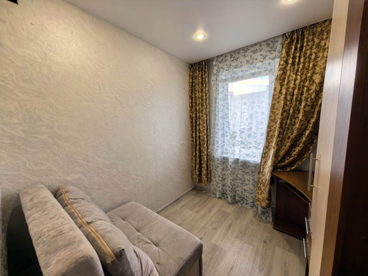 Сдам однокомнатную (1-комн.) квартиру, Куникова ул, 50а, Новороссийск г