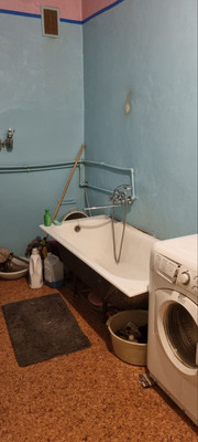 Продам комнату в 5-комн. квартире, Лиговский пр-кт, 93, Санкт-Петербург г