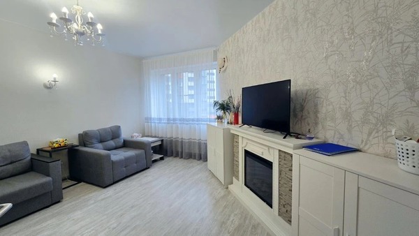 Продам двухкомнатную (2-комн.) квартиру, Крылова ул, 13к2, Анапа г