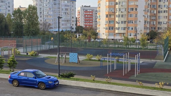 Продам двухкомнатную (2-комн.) квартиру, Крылова ул, 13к2, Анапа г