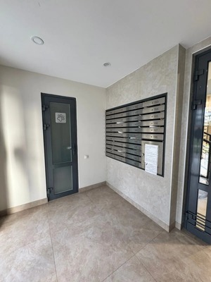 Продам двухкомнатную (2-комн.) квартиру, Крылова ул, 13к2, Анапа г