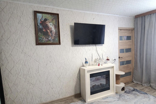 Продам трехкомнатную (3-комн.) квартиру, Внуковский мкр, 15, Дмитров г
