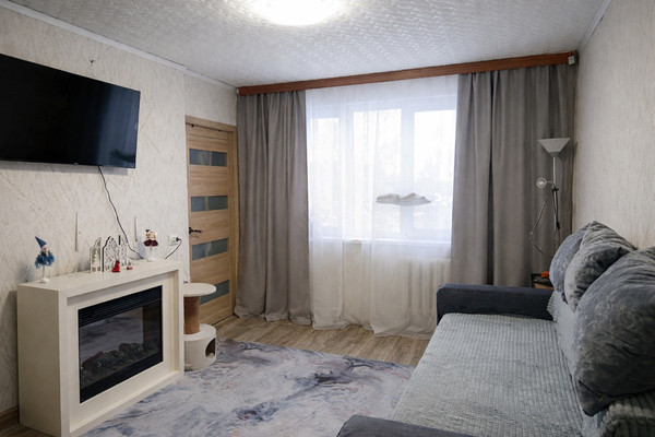 Продам трехкомнатную (3-комн.) квартиру, Внуковский мкр, 15, Дмитров г