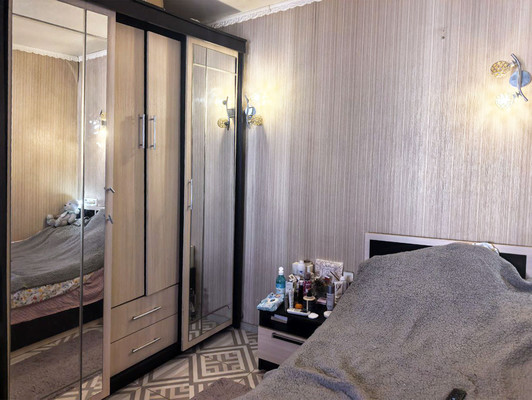 Продам однокомнатную (1-комн.) квартиру, Куникова ул, 92а, Новороссийск г